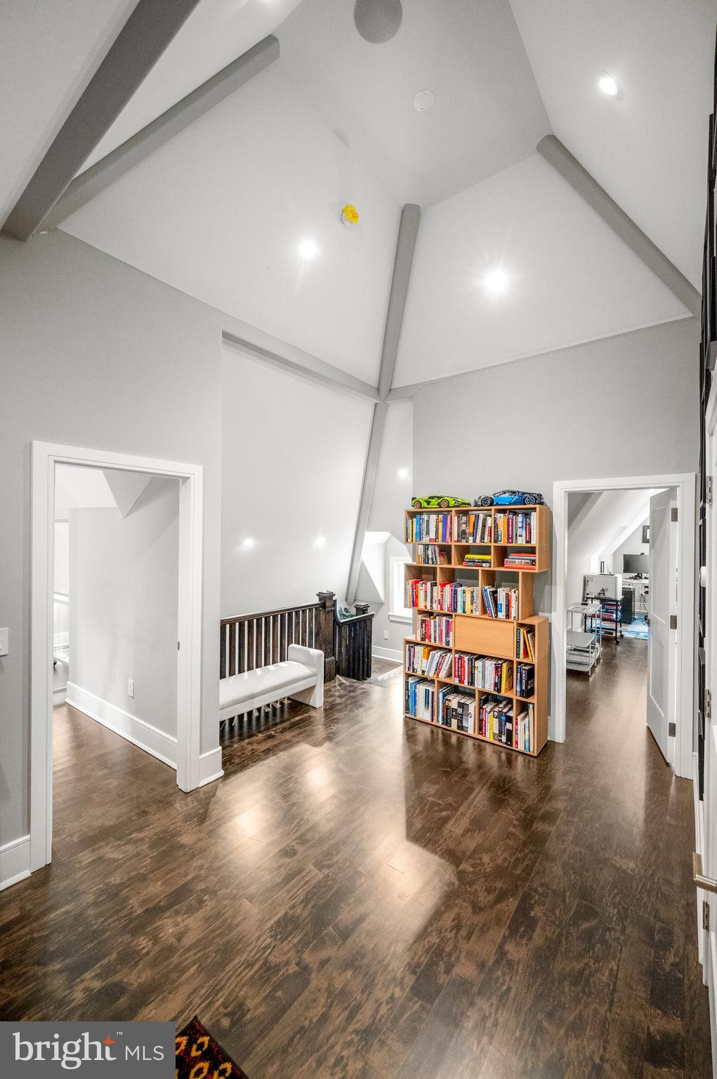 135 FISHERS ROAD