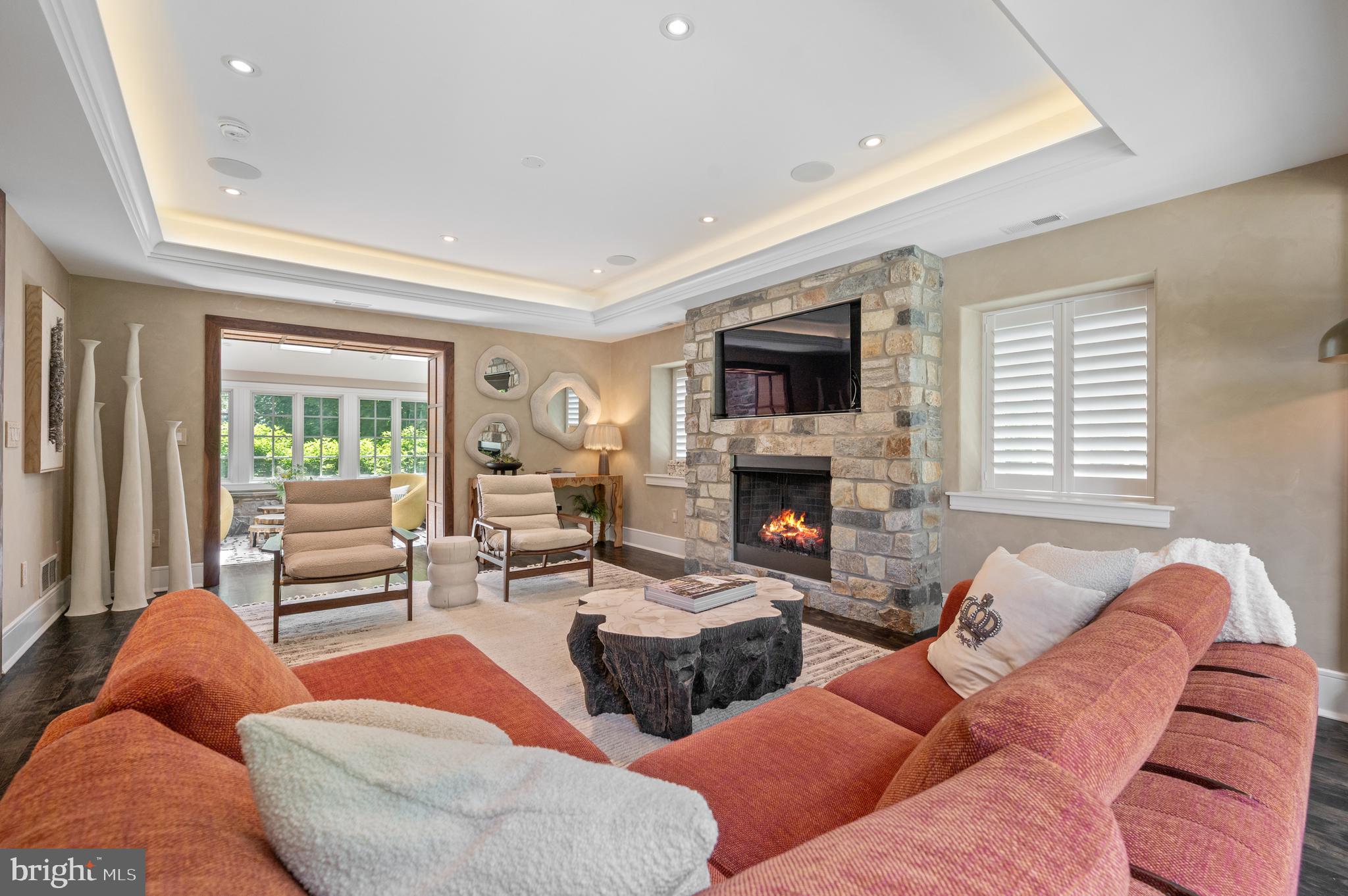 135 FISHERS ROAD