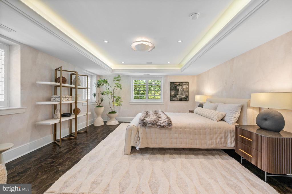 135 FISHERS ROAD