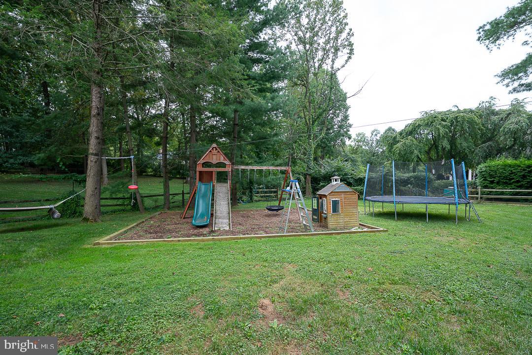 1119 WAVERLY ROAD