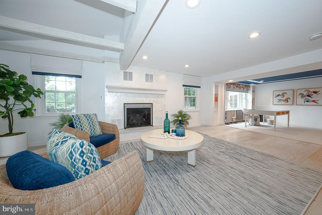 1119 WAVERLY ROAD