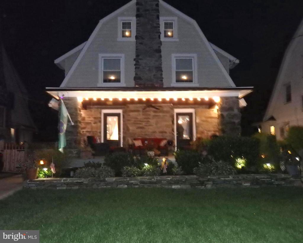 9 WOODSIDE AVENUE