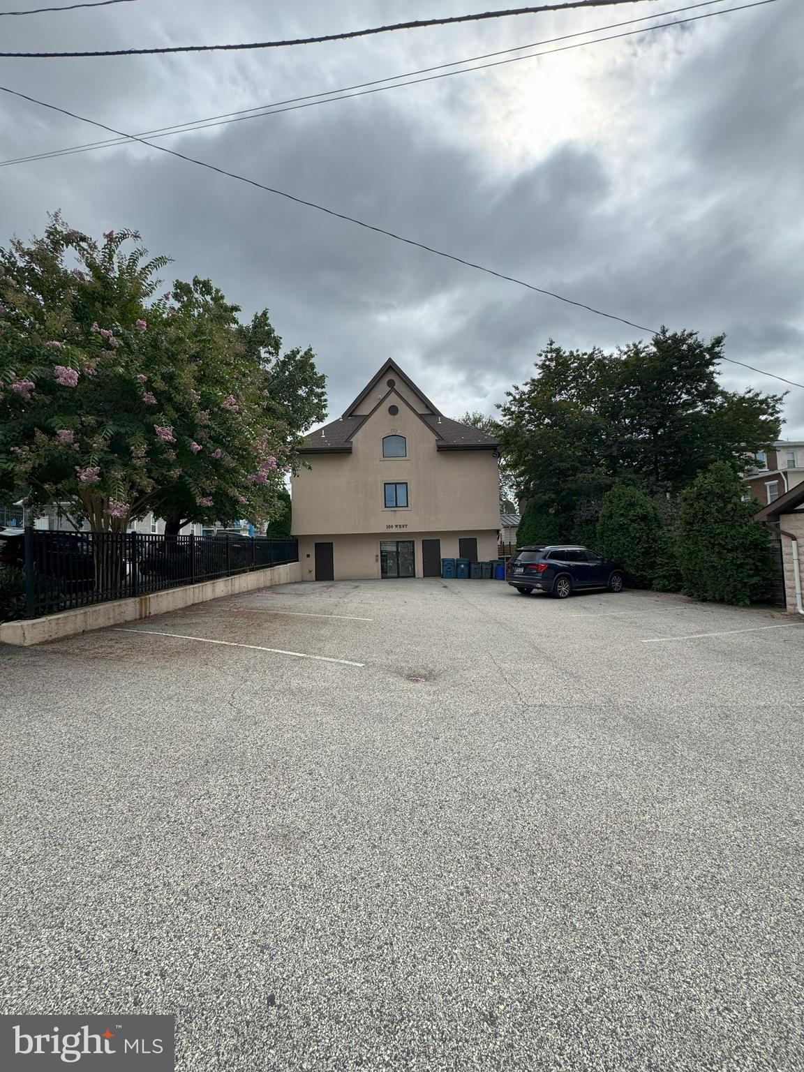 100 W 3RD AVENUE #200