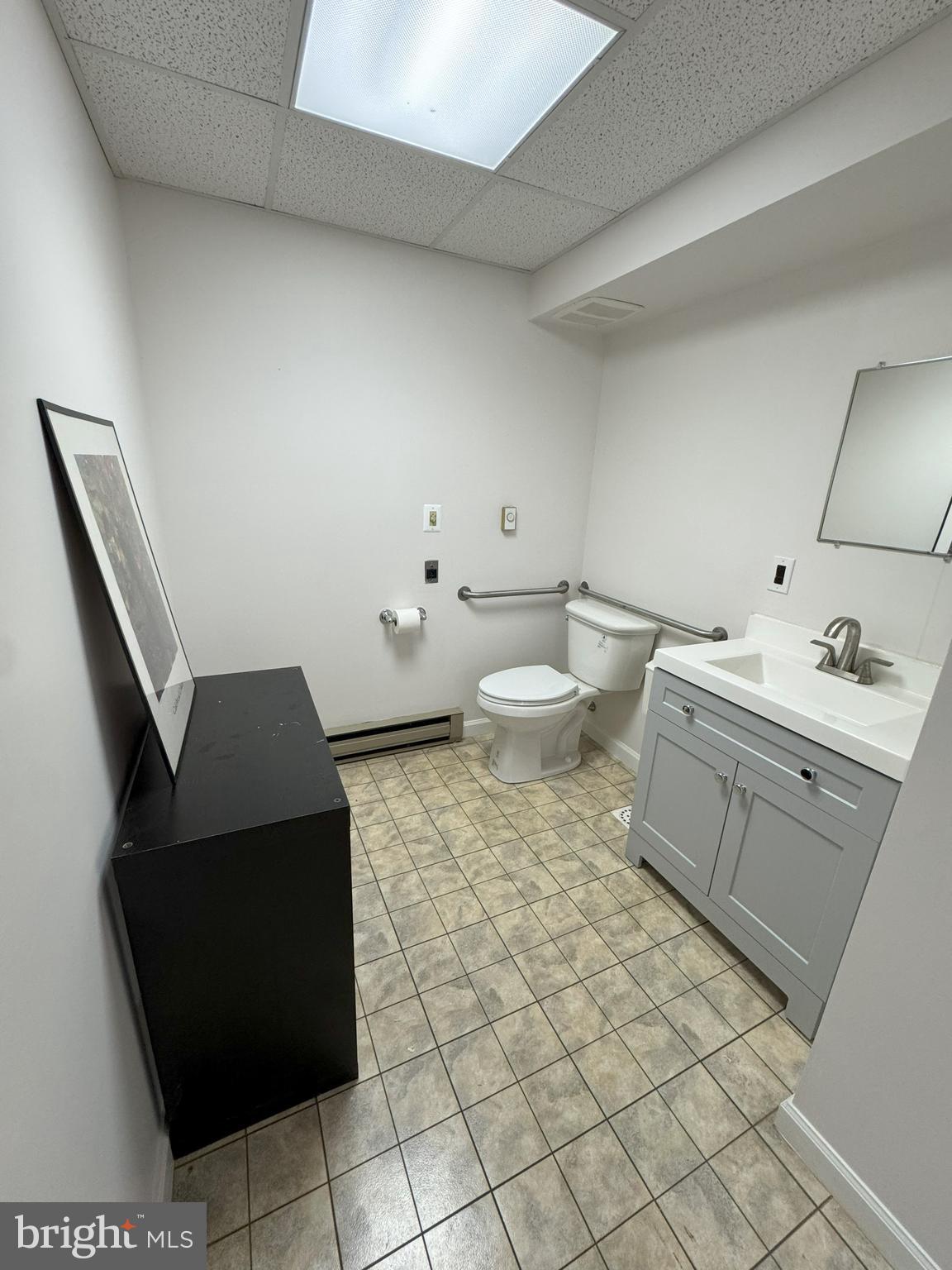 100 W 3RD AVENUE #200