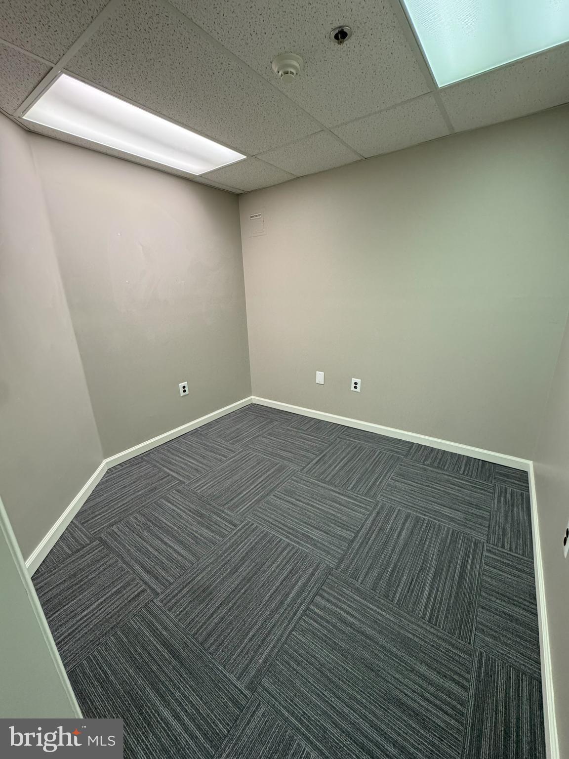 100 W 3RD AVENUE 100