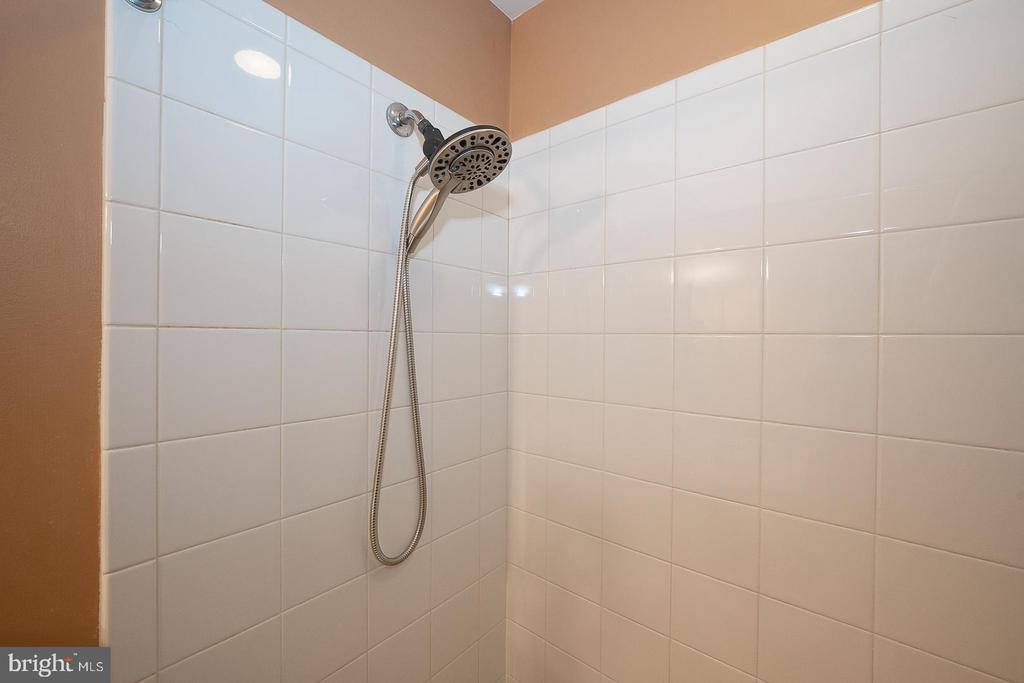 121 OLD CEDARBROOK ROAD 24