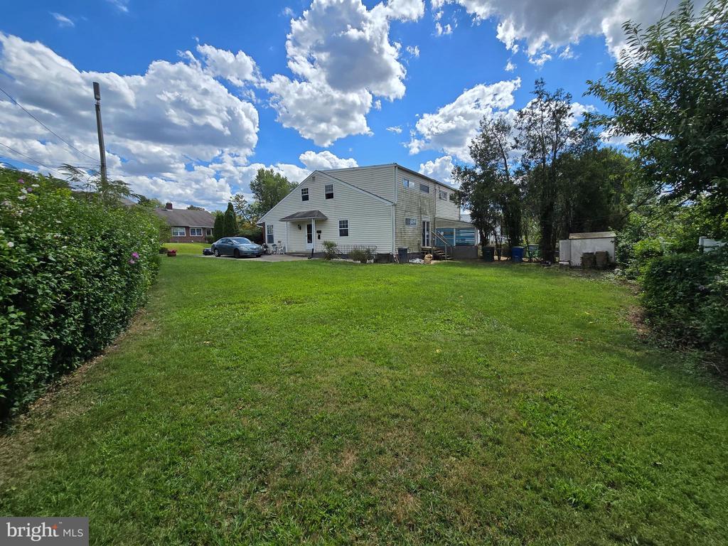 1558 EDGEWOOD AVENUE