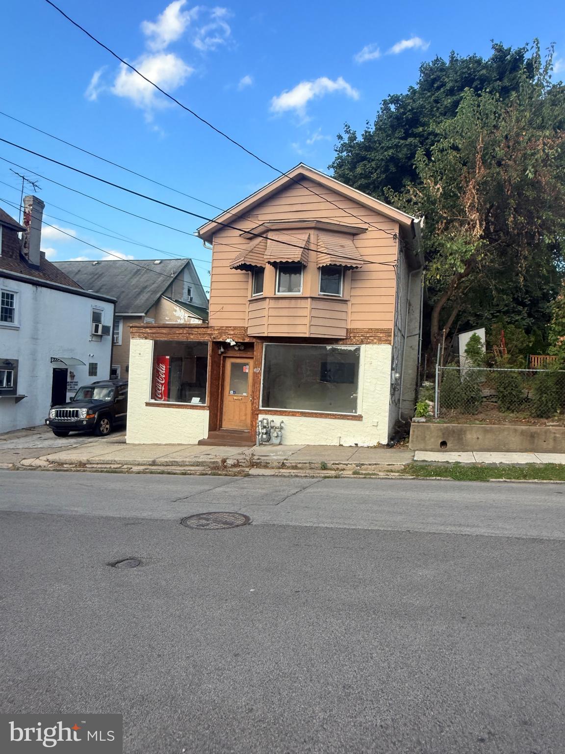 107 E COUNTY LINE ROAD 1