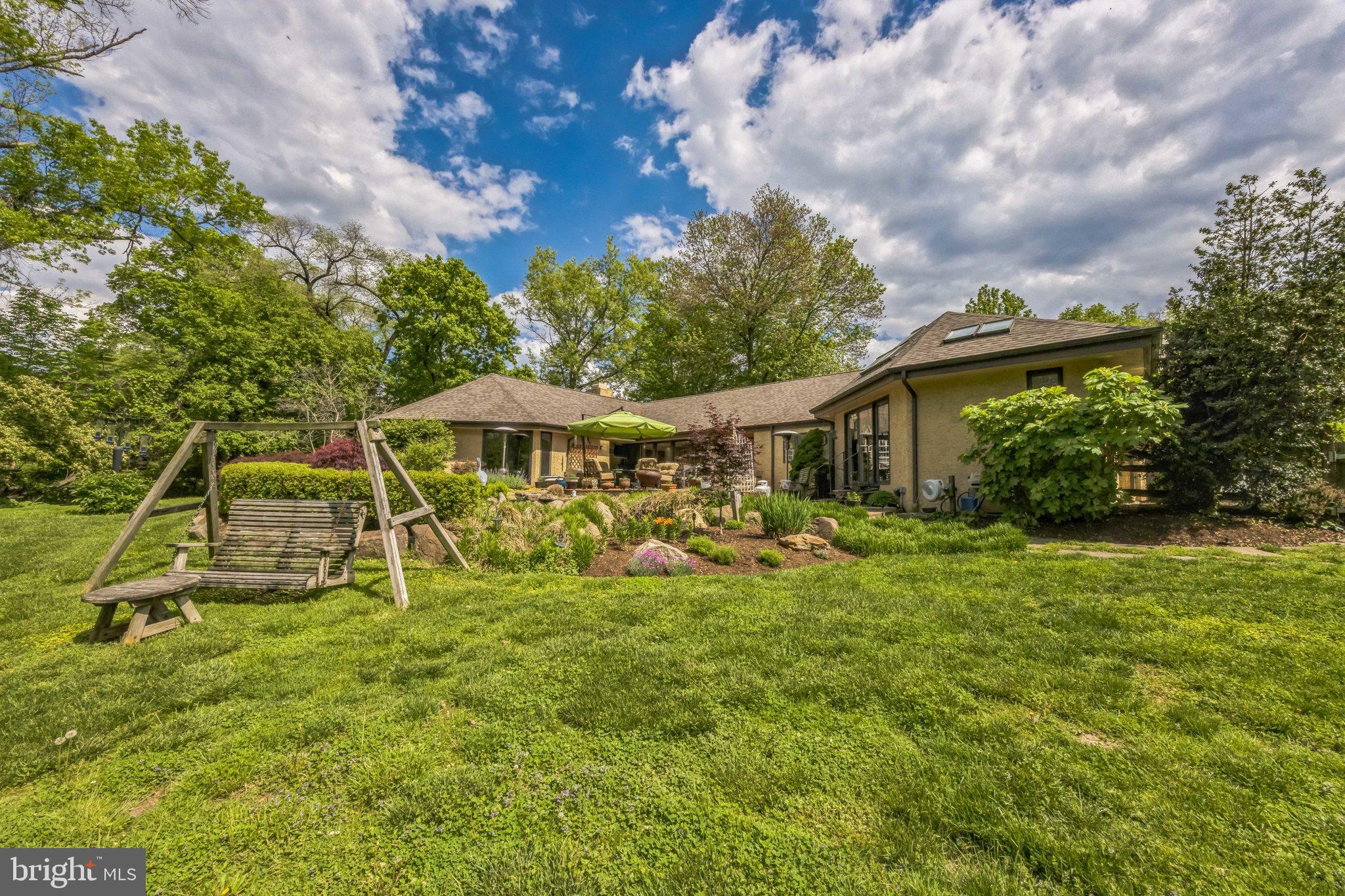 745 GERMANTOWN PIKE
