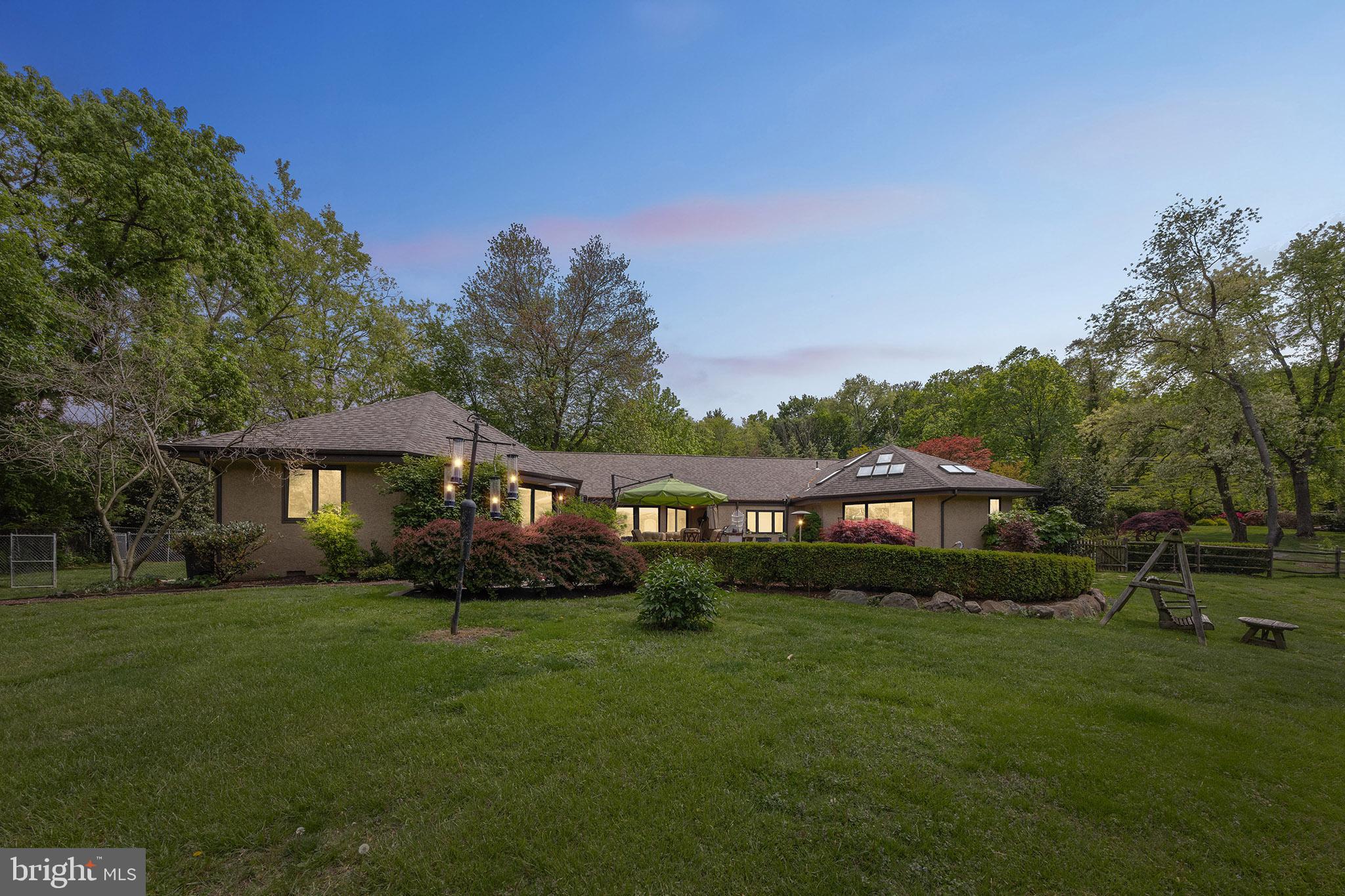 745 GERMANTOWN PIKE