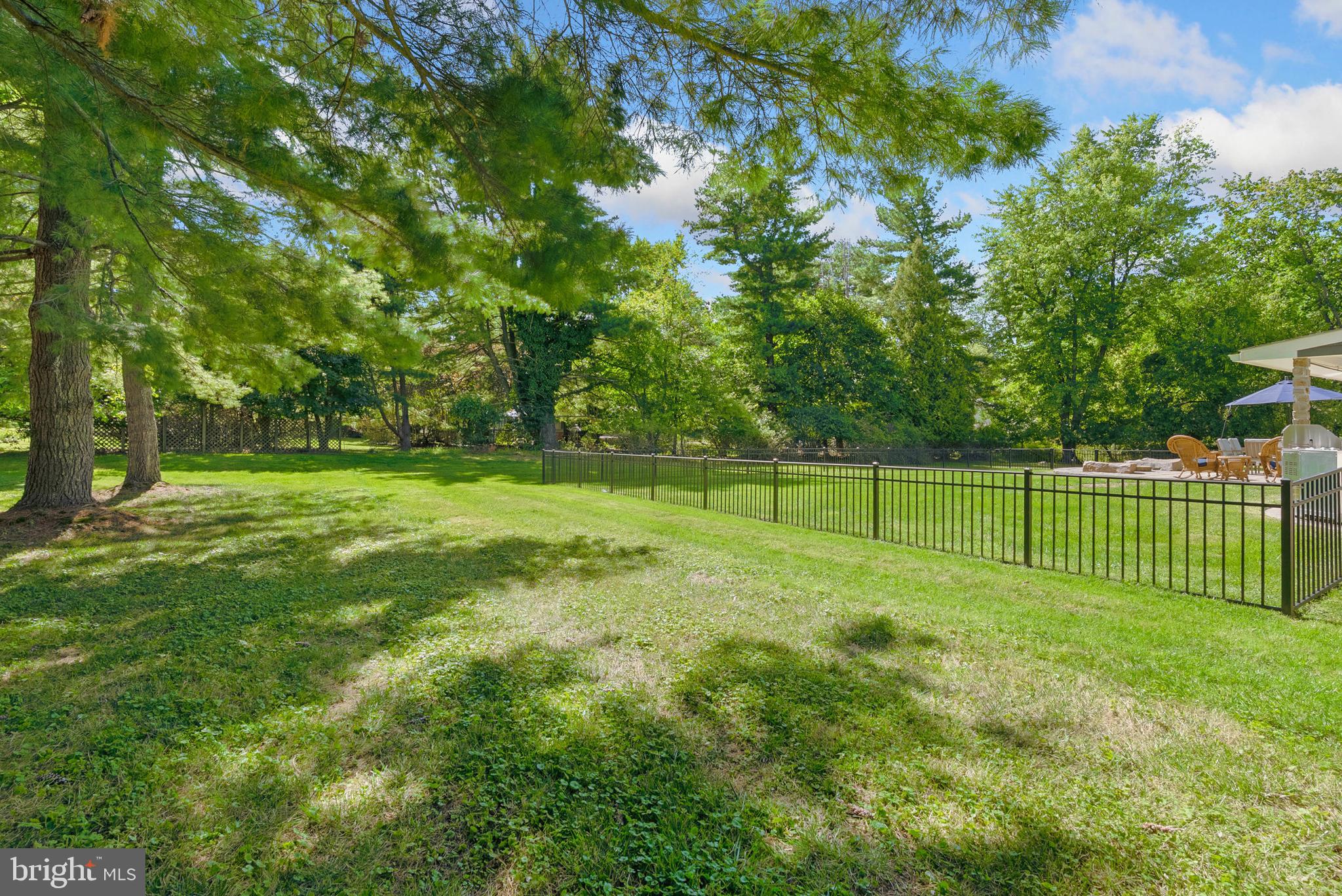728 HOOVER ROAD