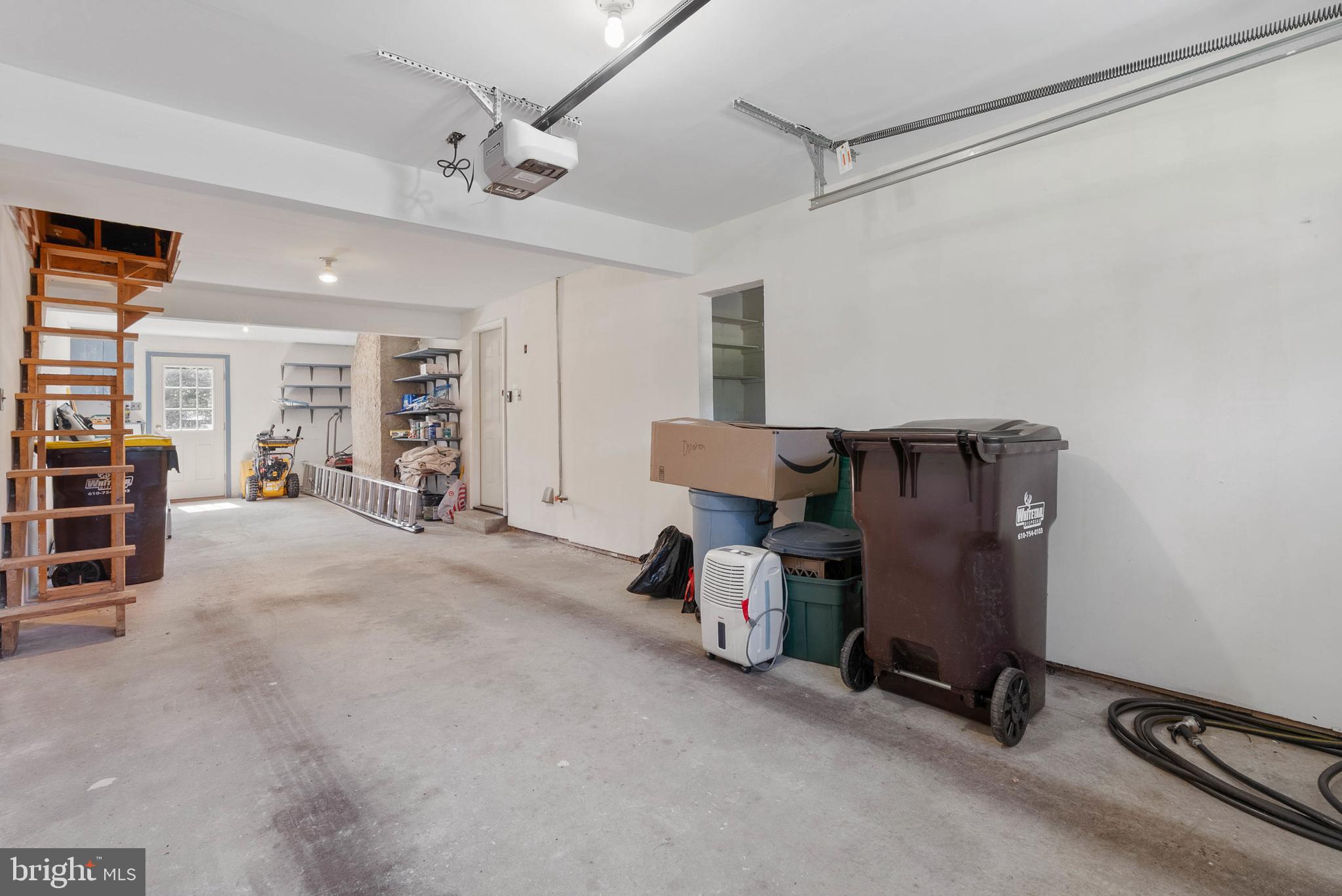 728 HOOVER ROAD