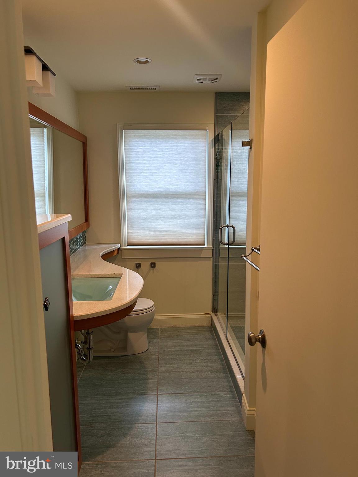 1140 GREEN TREE LANE