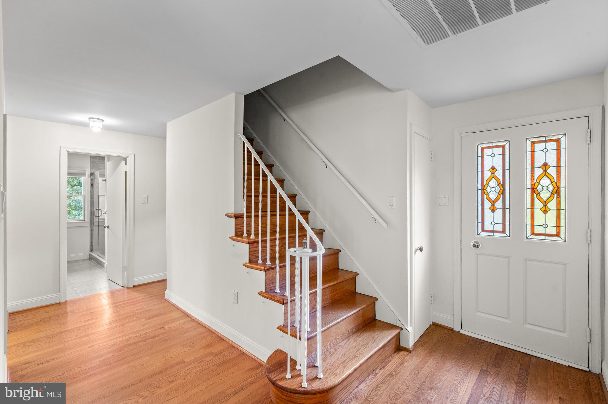 1140 GREEN TREE LANE