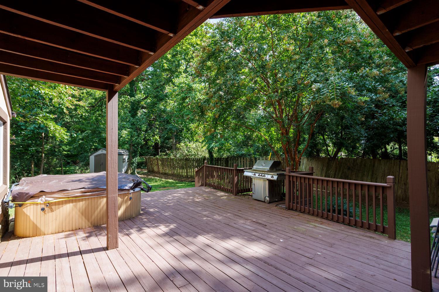 610 ARGYLE CIRCLE
