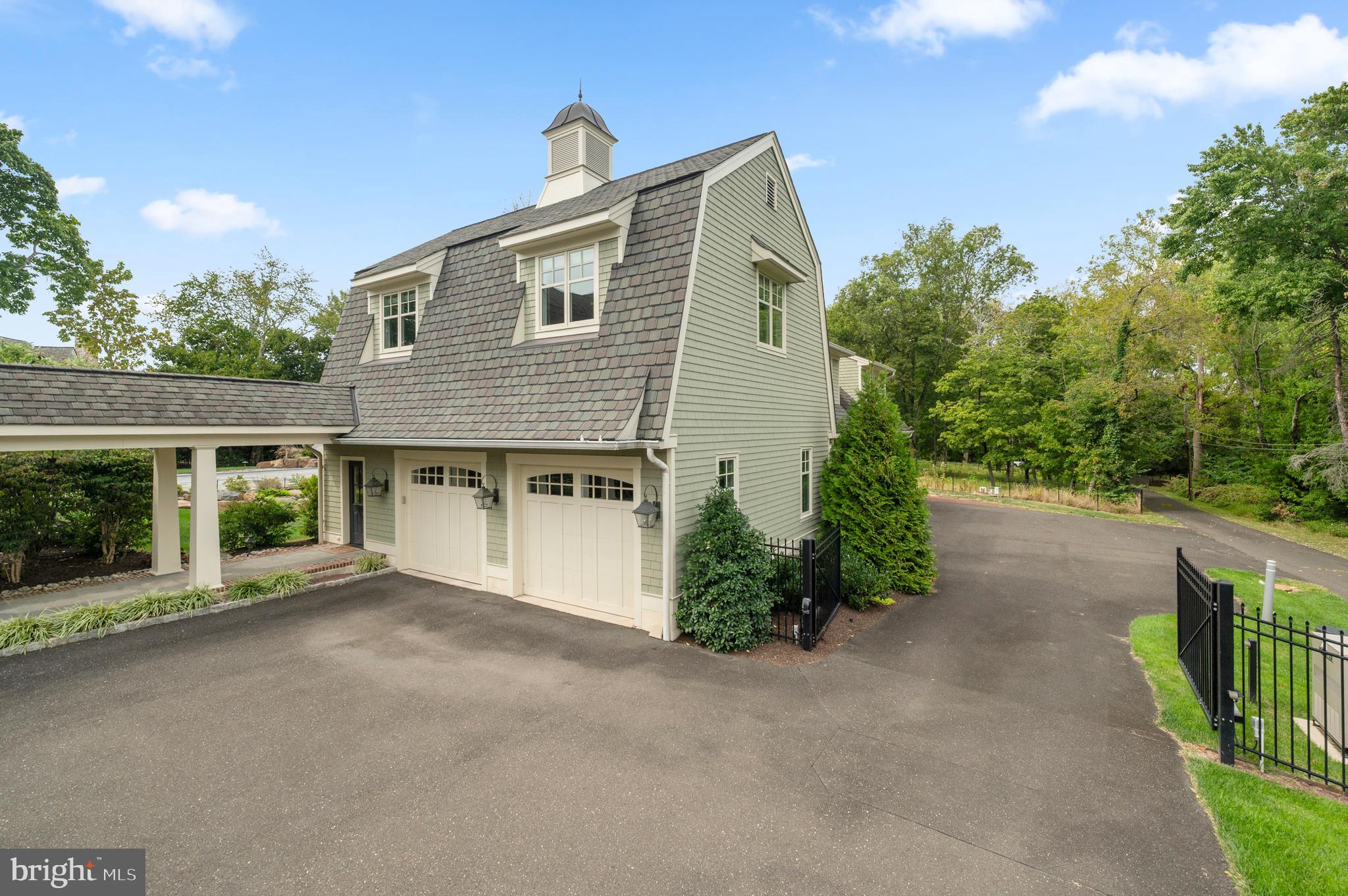 809 BRUSHTOWN ROAD