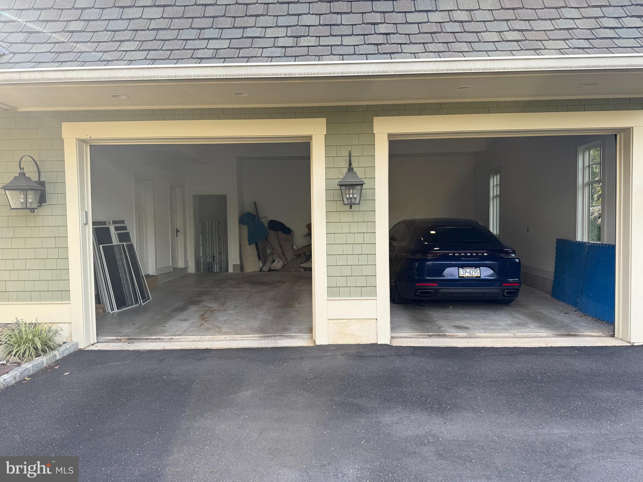 809 BRUSHTOWN ROAD