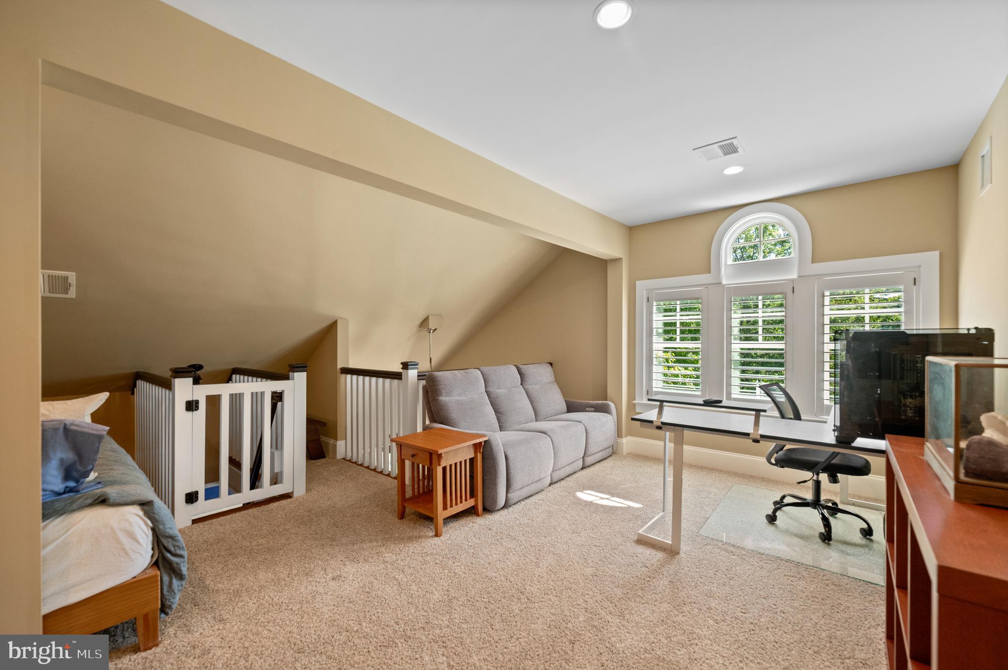 809 BRUSHTOWN ROAD