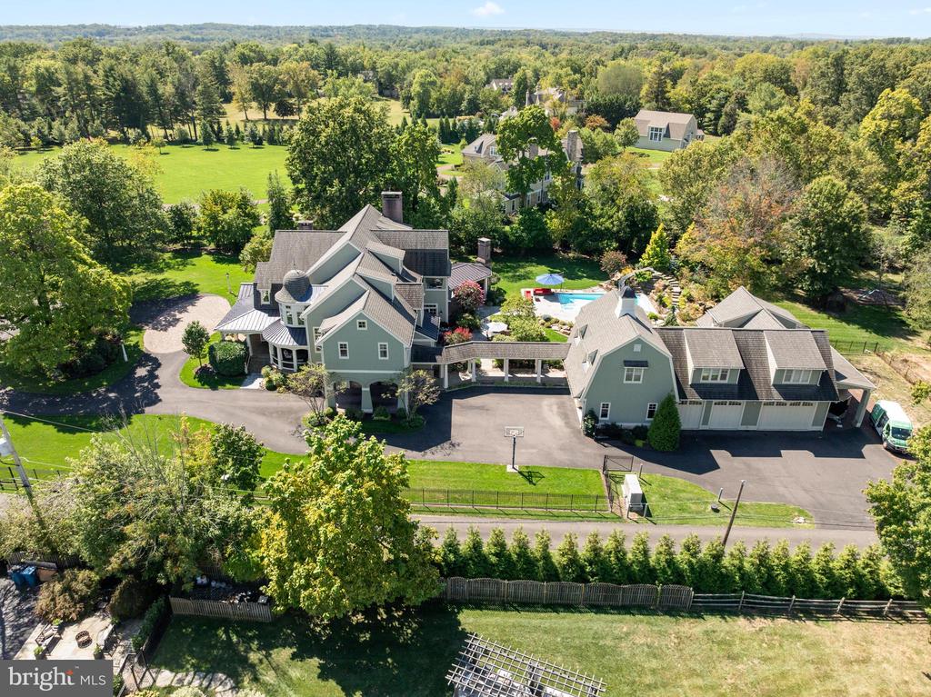 809 BRUSHTOWN ROAD
