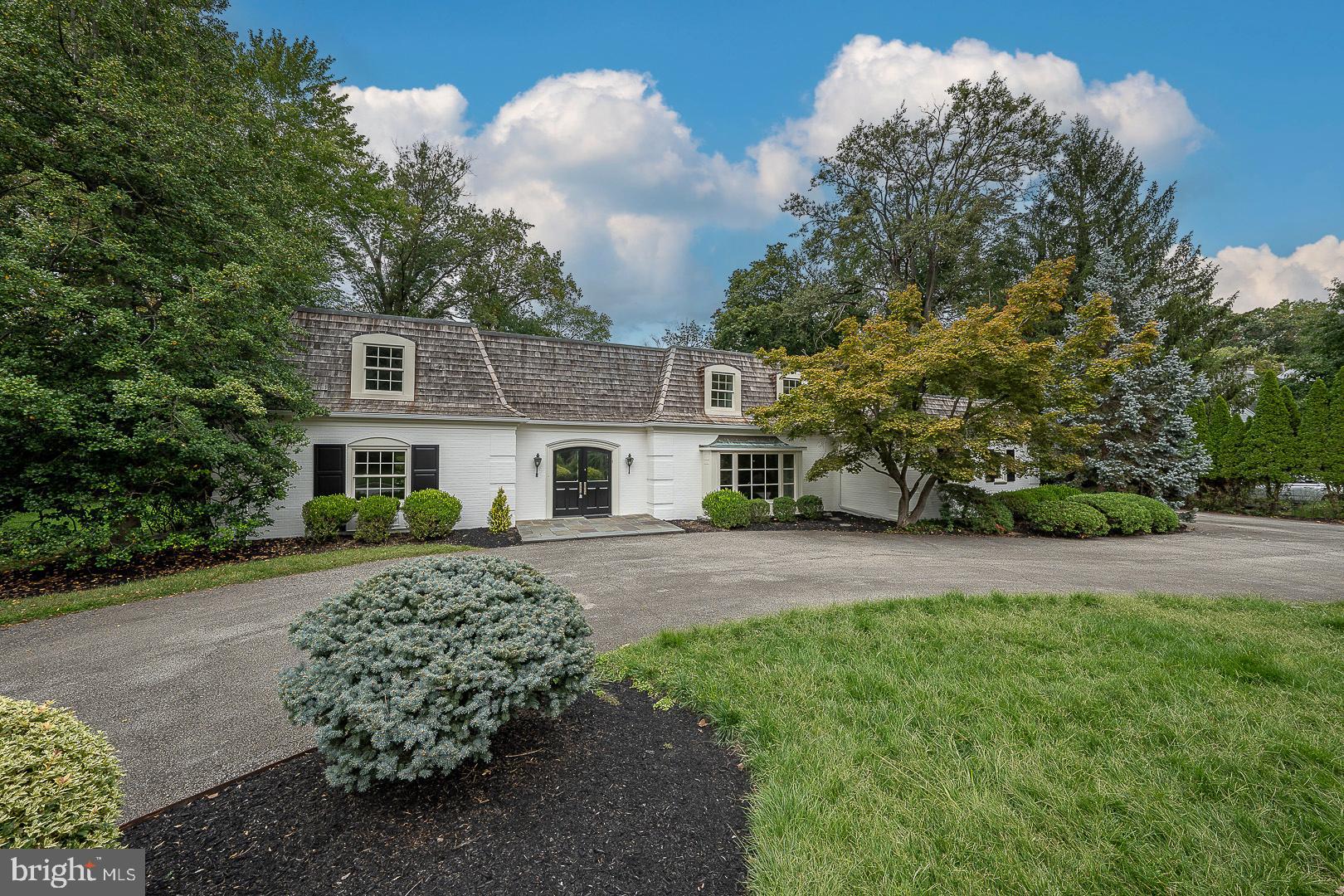 4103 LAUREL DRIVE