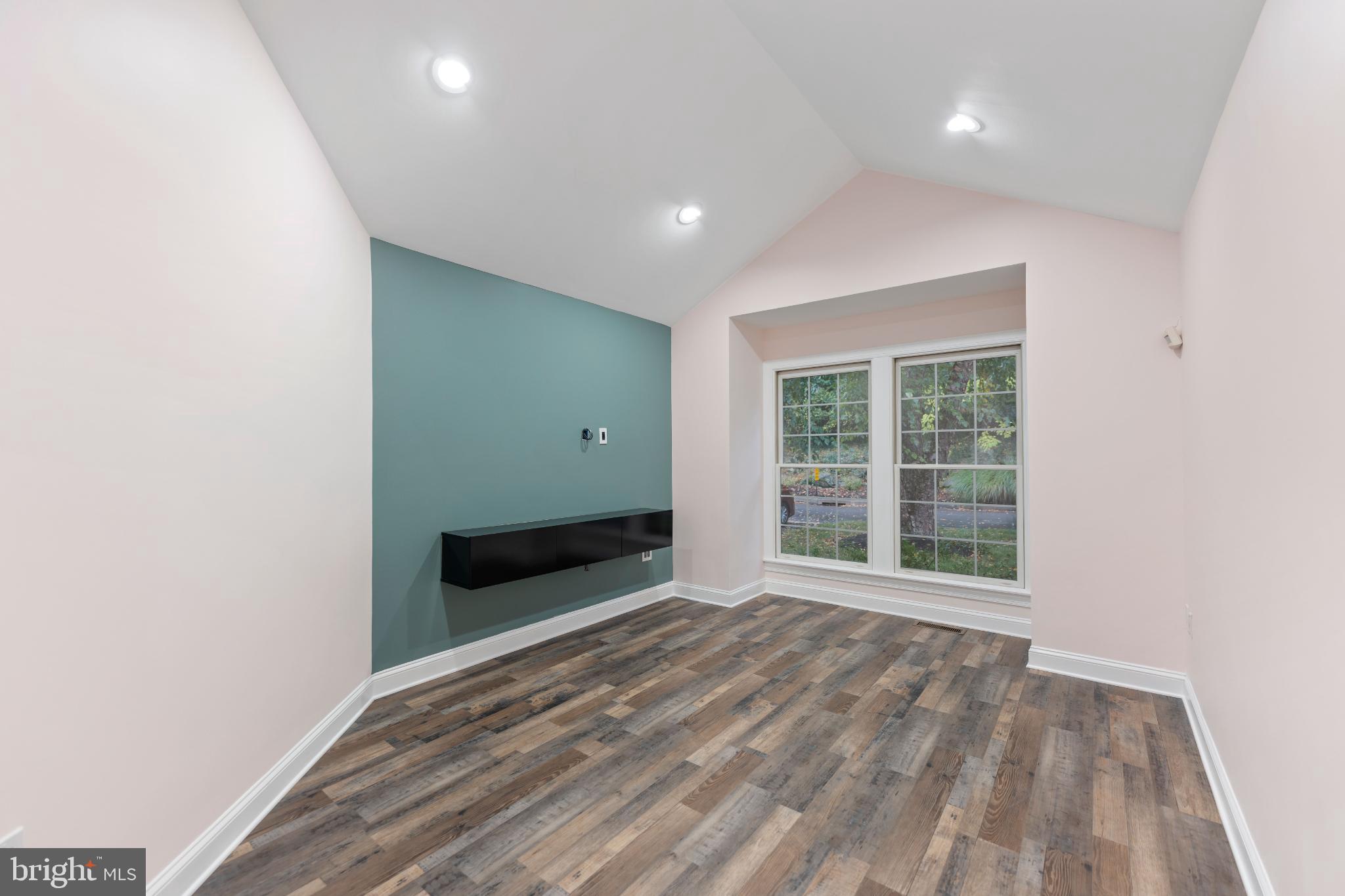 191 LINDEN DRIVE 191