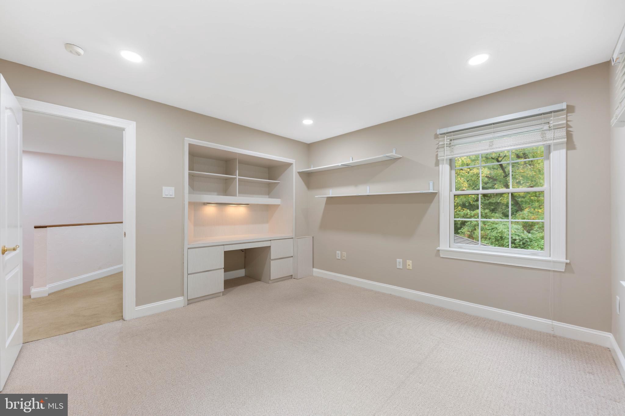 191 LINDEN DRIVE 191