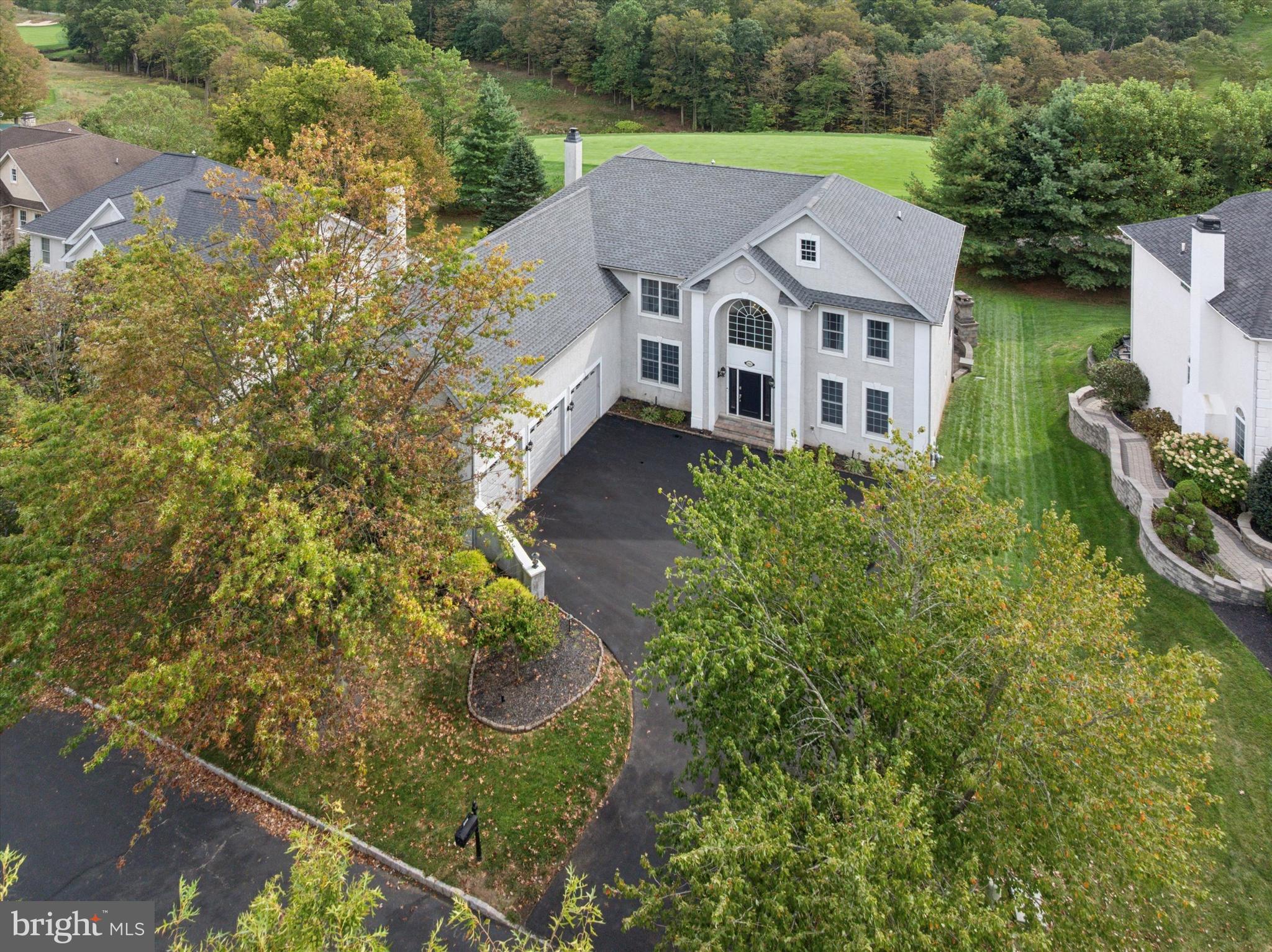 206 RIVERCREST DRIVE