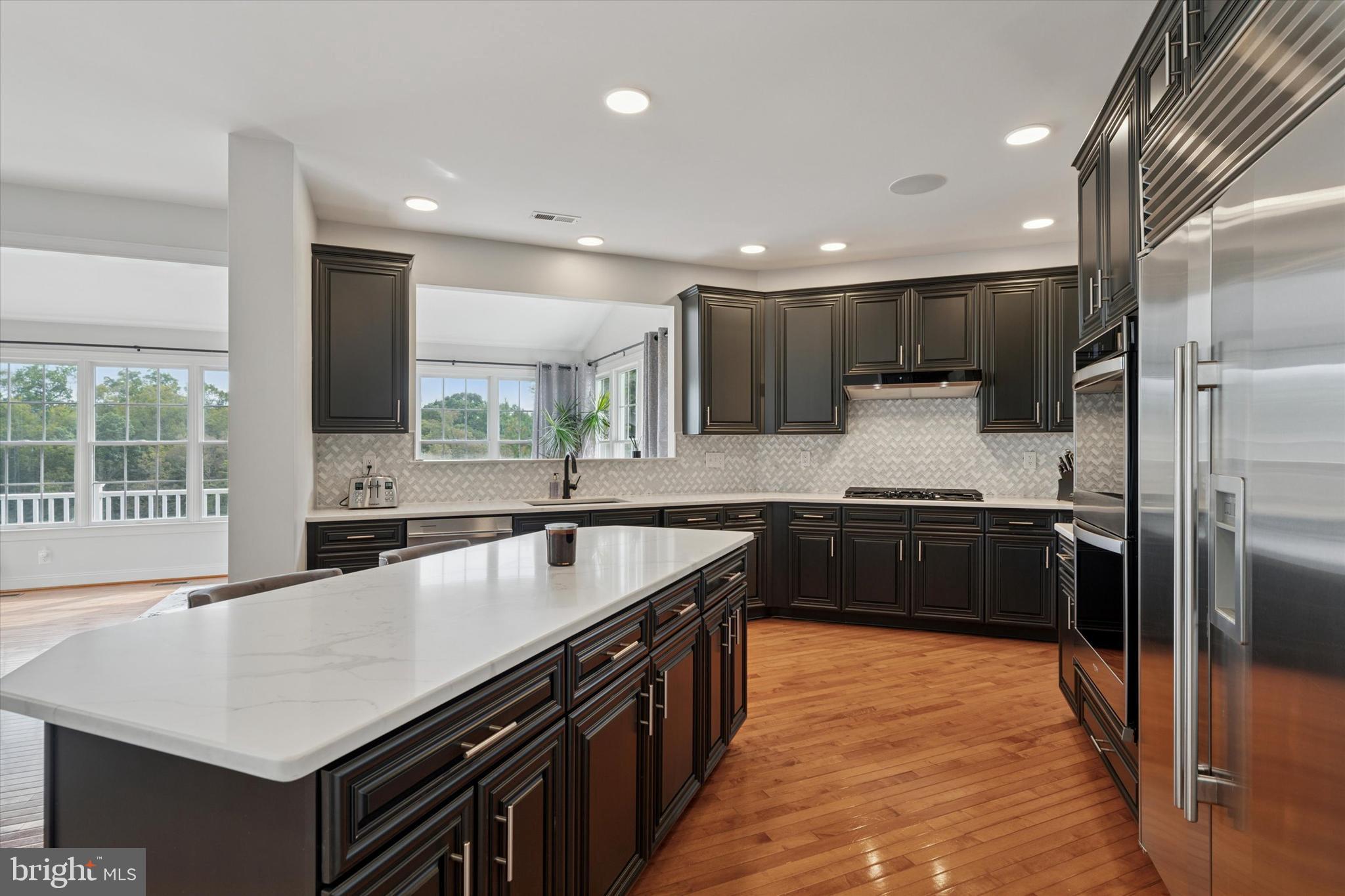 206 RIVERCREST DRIVE