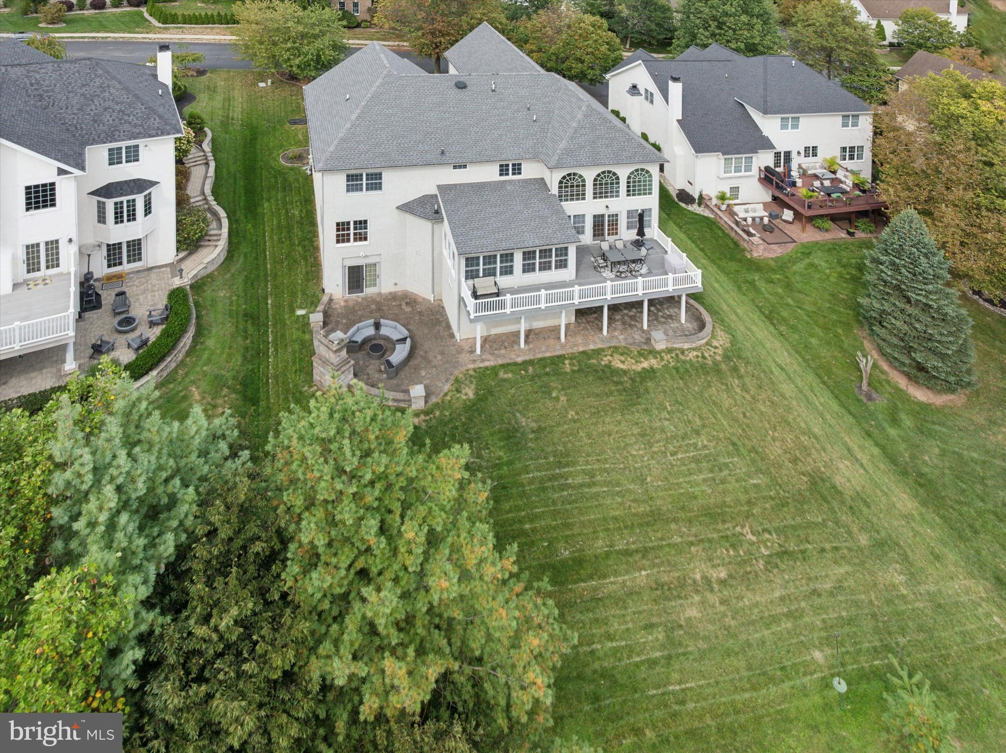 206 RIVERCREST DRIVE