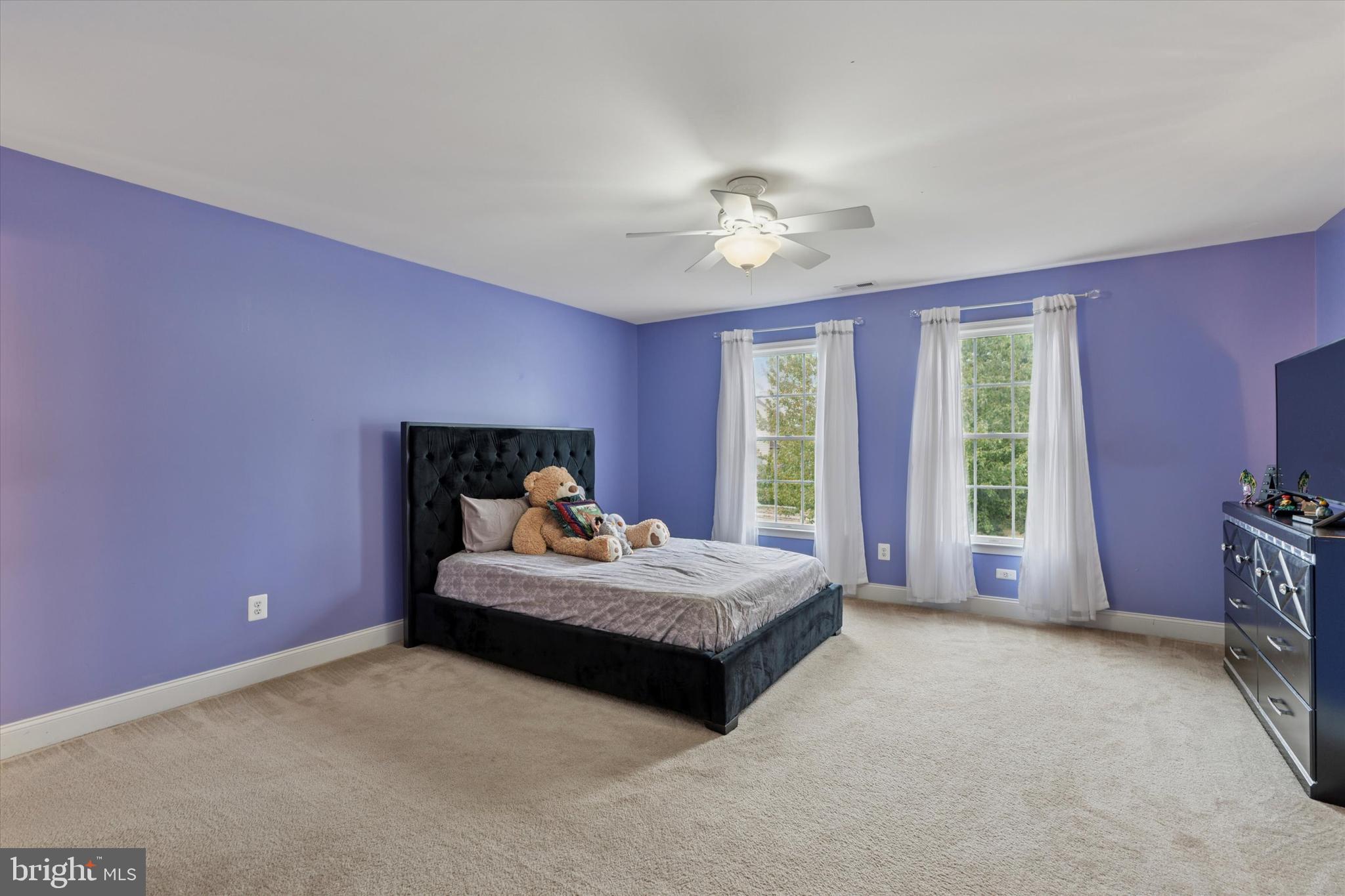 206 RIVERCREST DRIVE