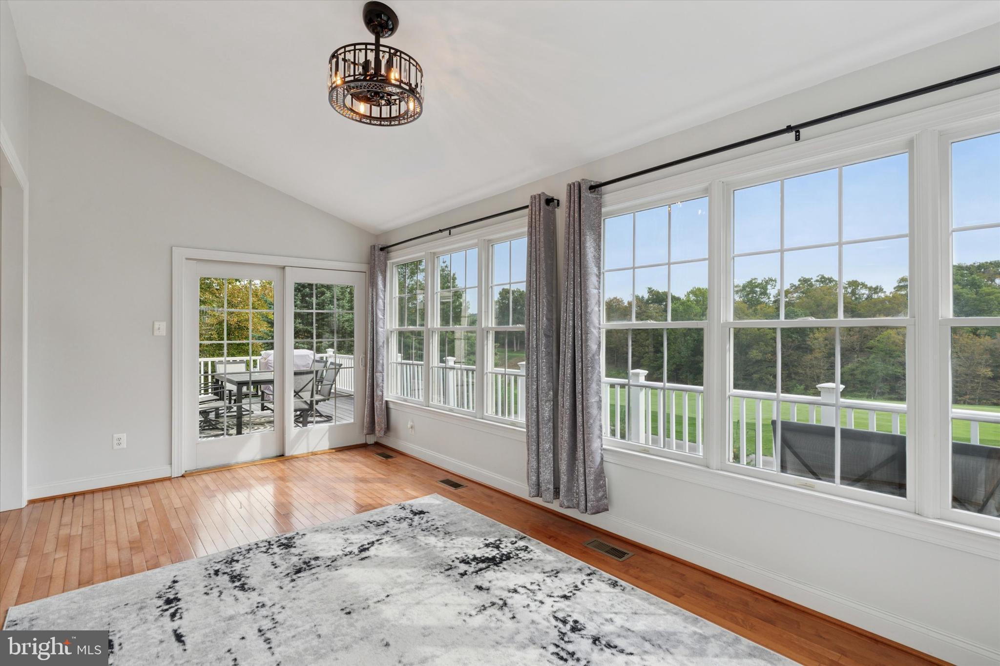 206 RIVERCREST DRIVE