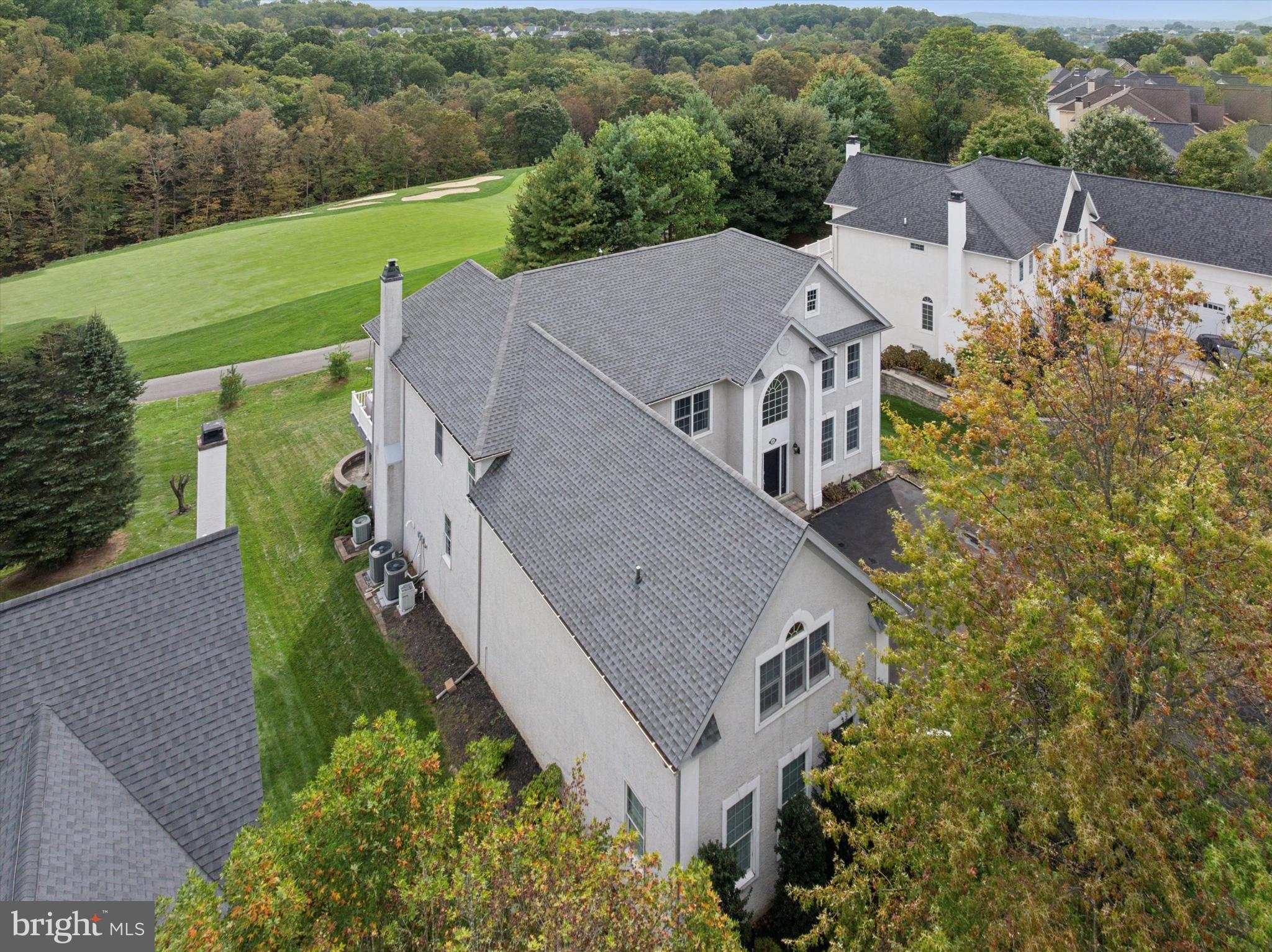 206 RIVERCREST DRIVE