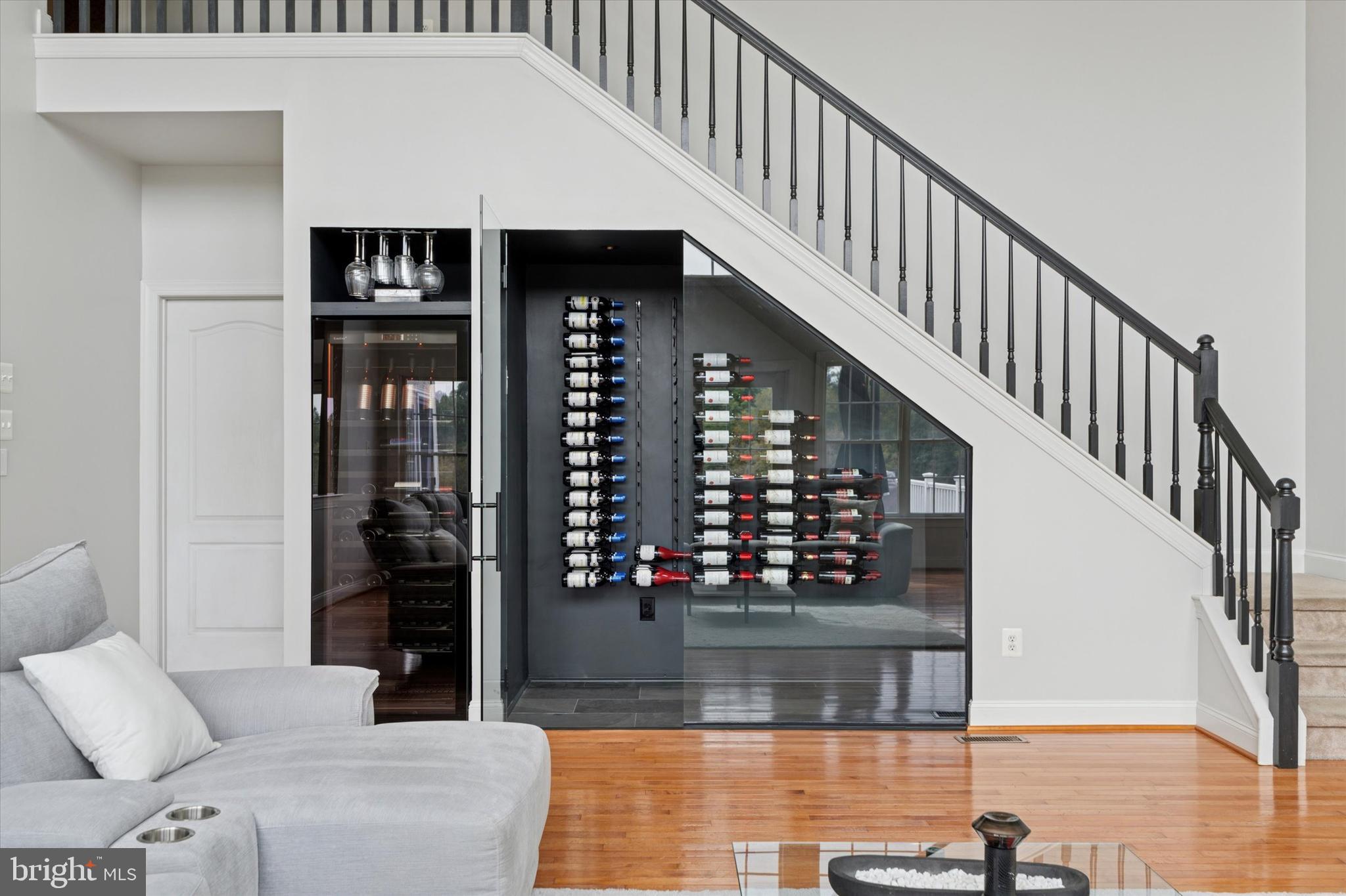 206 RIVERCREST DRIVE