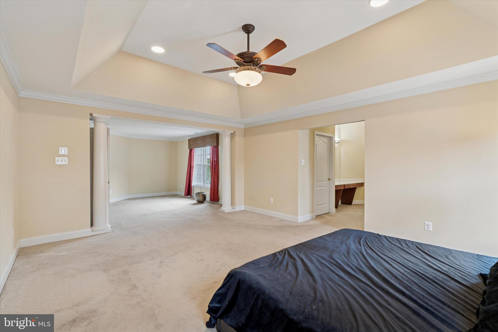 206 RIVERCREST DRIVE