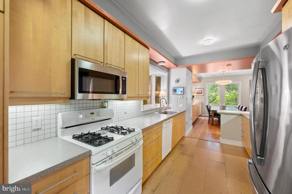 414 MCCLENAGHAN MILL ROAD