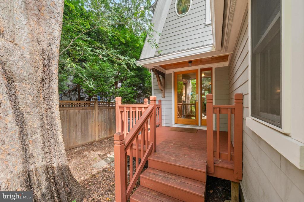 414 MCCLENAGHAN MILL ROAD