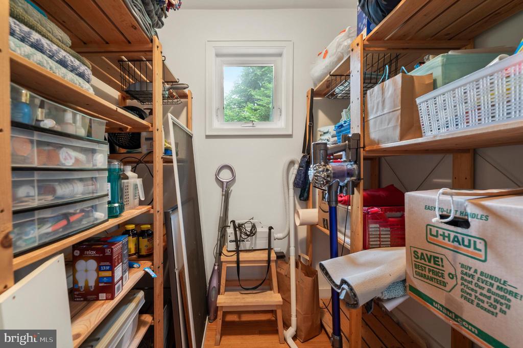 414 MCCLENAGHAN MILL ROAD