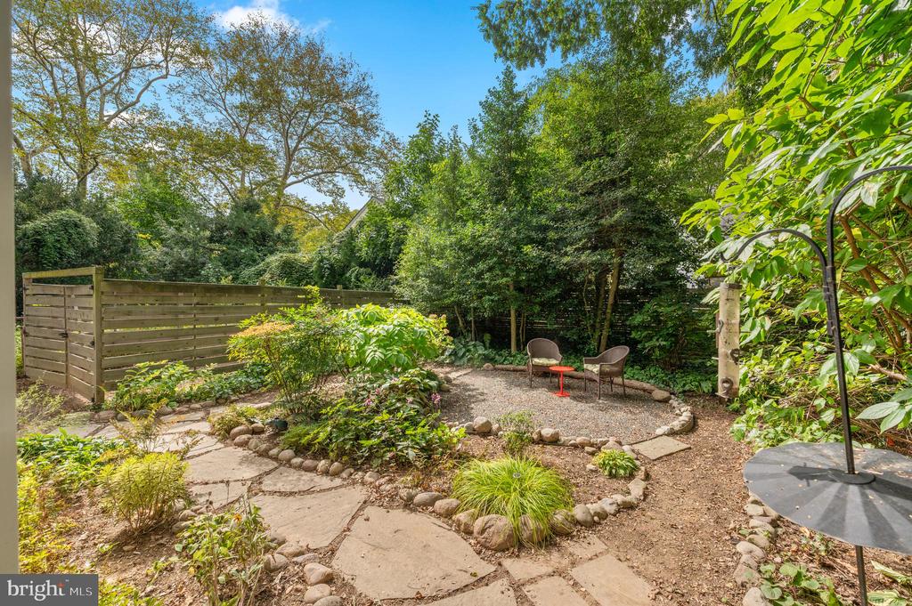 414 MCCLENAGHAN MILL ROAD