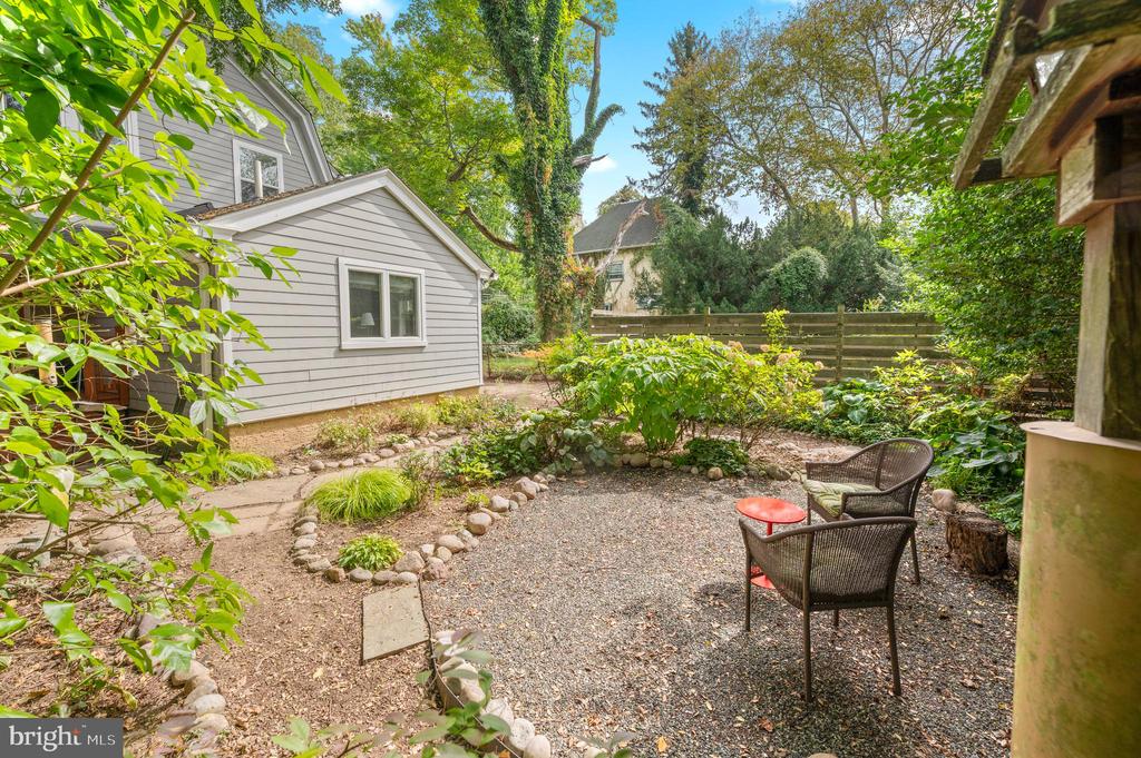 414 MCCLENAGHAN MILL ROAD
