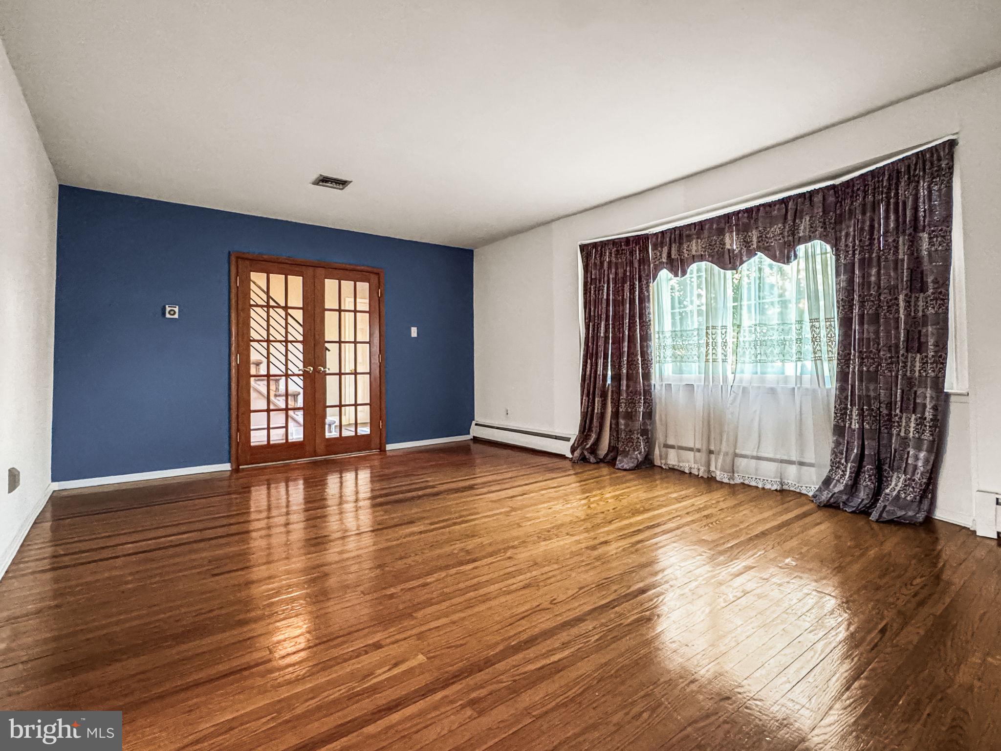 553 SARATOGA ROAD