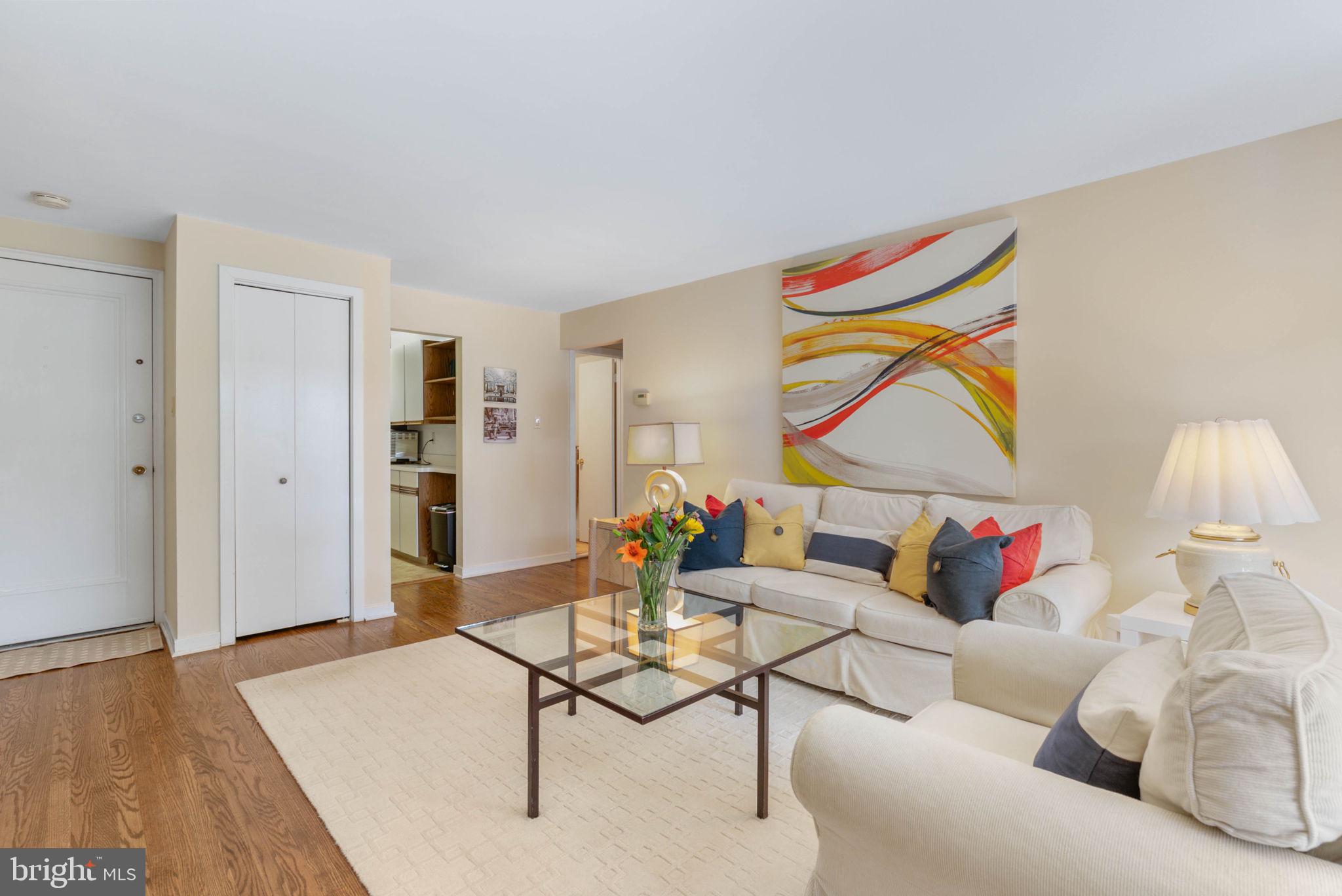 922 MONTGOMERY AVENUE C-2