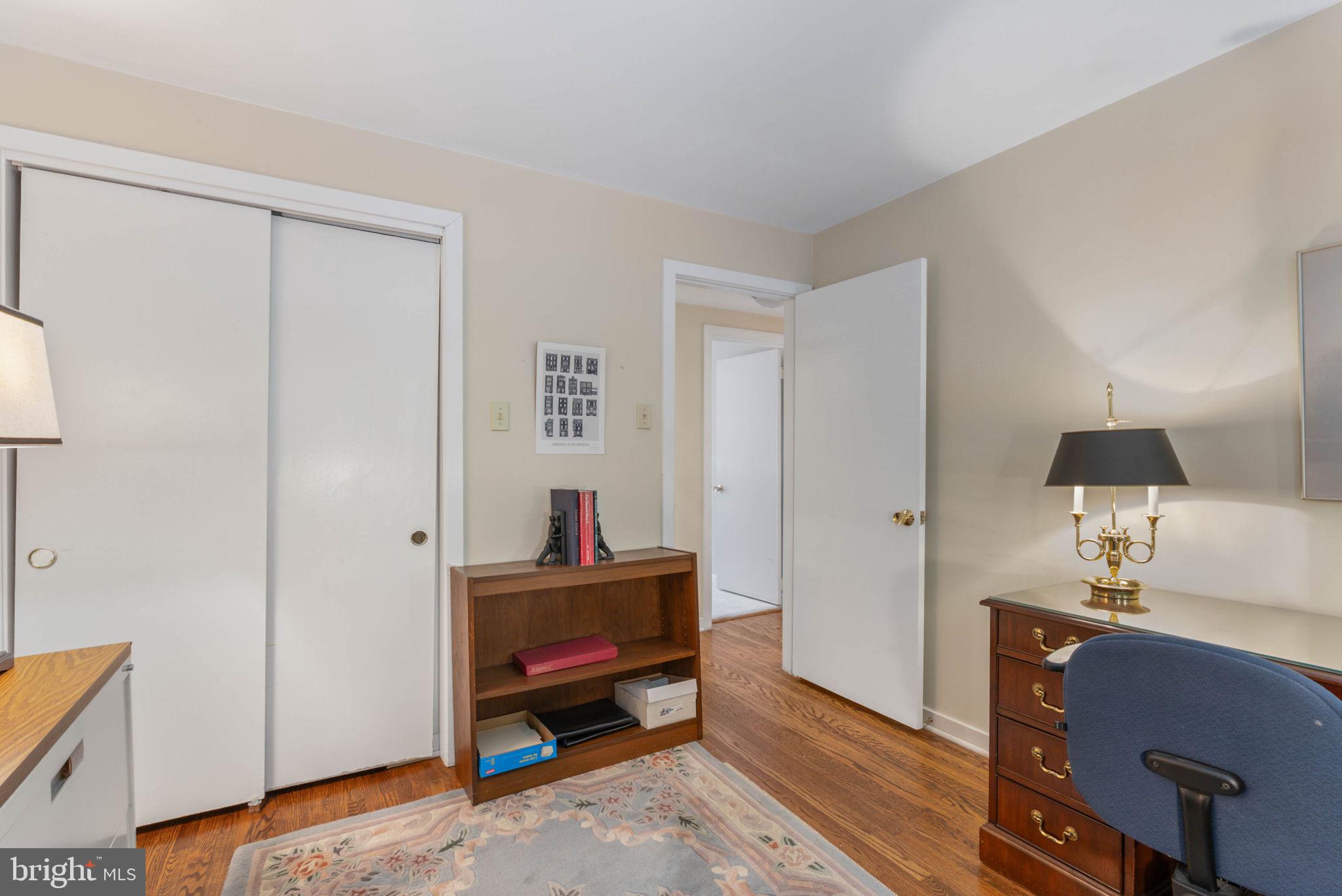 922 MONTGOMERY AVENUE C-2