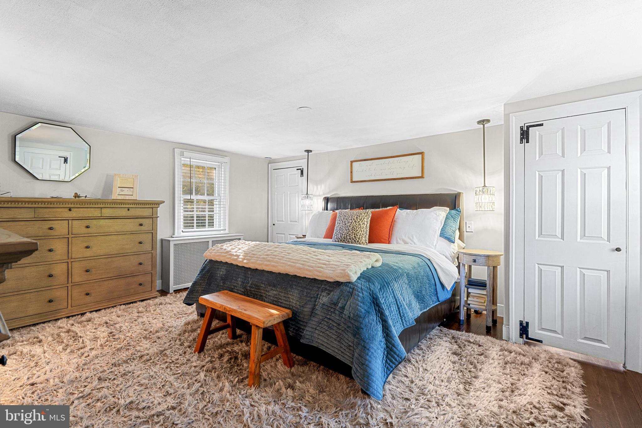 1141 LAFAYETTE ROAD