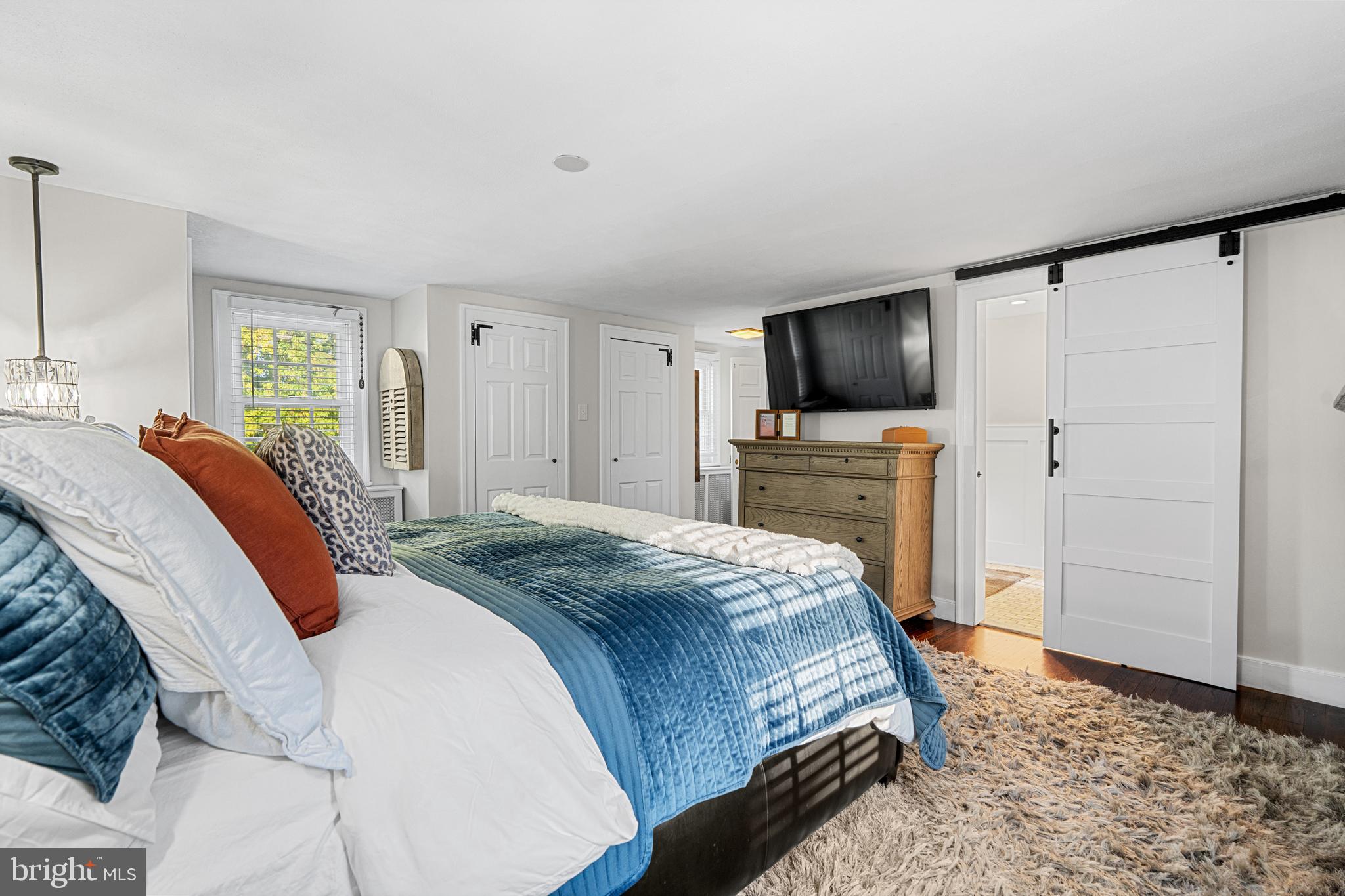 1141 LAFAYETTE ROAD