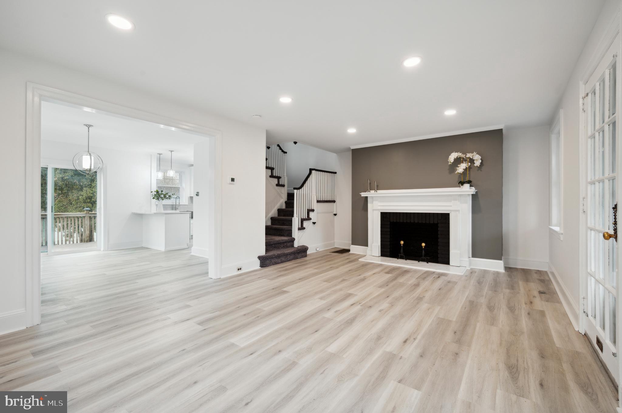 156 EDGEMONT AVENUE