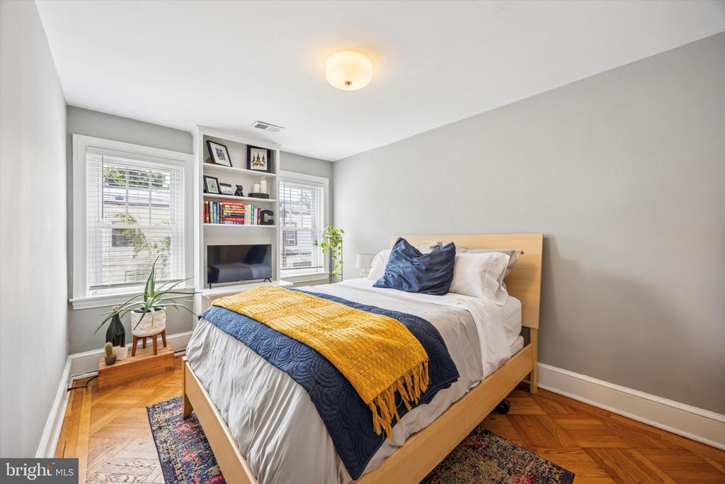 160 EDGEHILL ROAD
