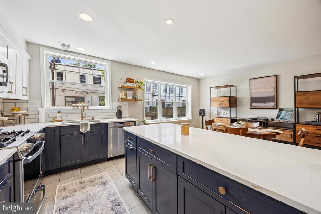 160 EDGEHILL ROAD