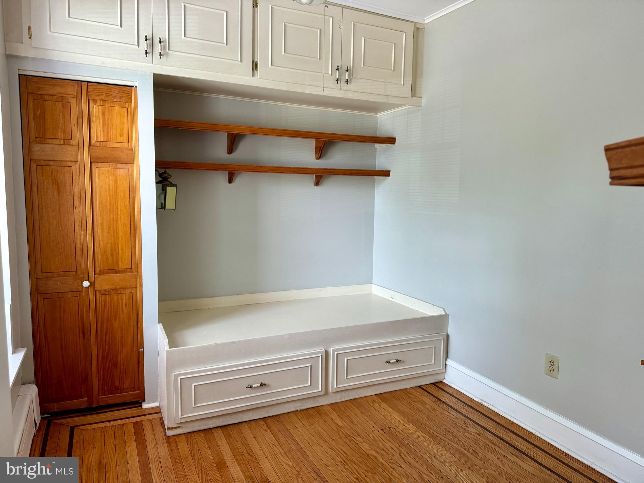 7848 MONTGOMERY AVENUE