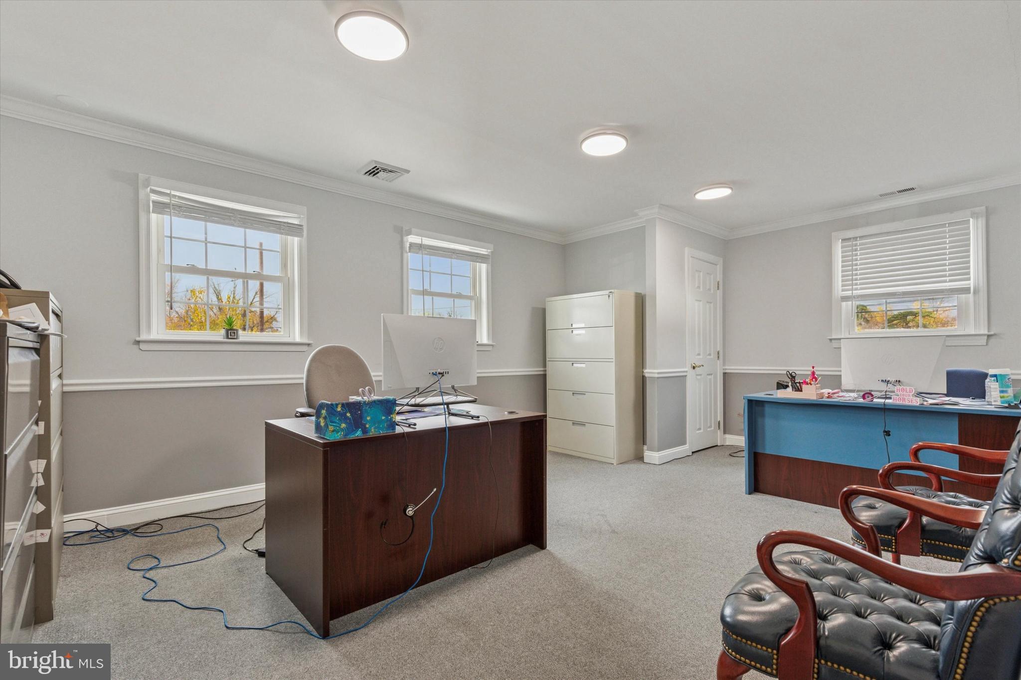 239 W GERMANTOWN PIKE