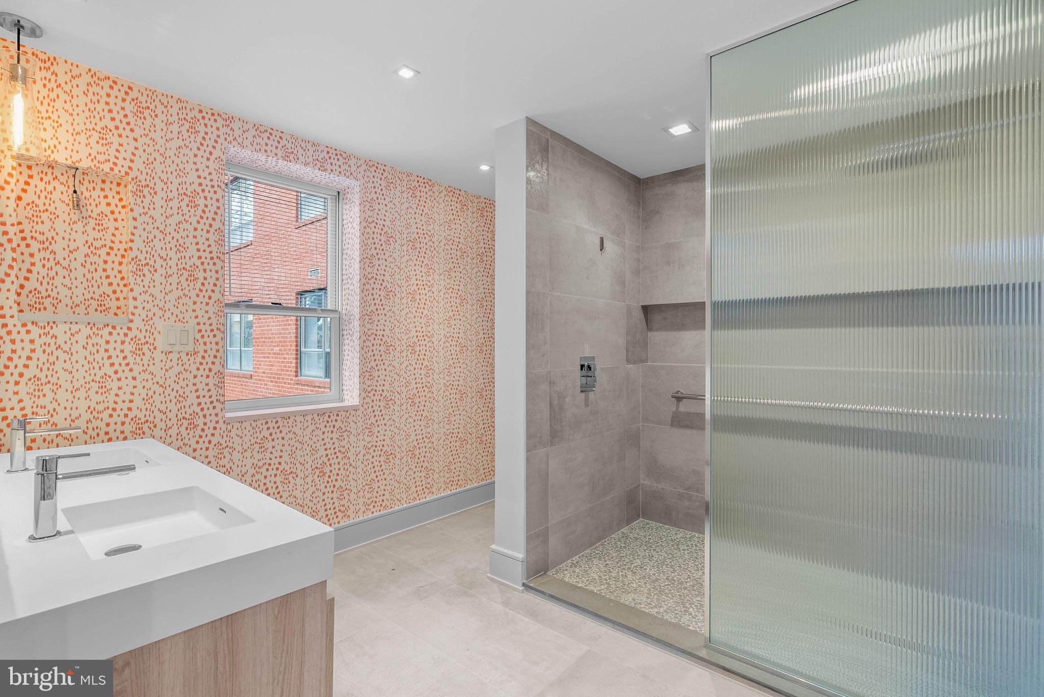 101 CHESWOLD LANE 2-F